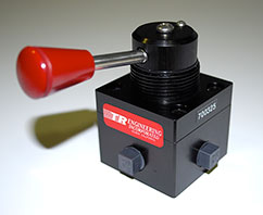 Side Port Multi Directional Control Valve MDCH Series Image, click this image for a larger view of the MDCH Valve.